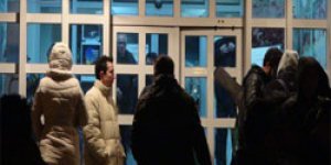 Öğretmenevinden yükselen dumanlar paniğe neden oldu