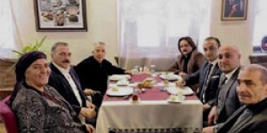 Duayen Gazeteci Yavuz Donat Kars’ta