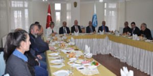 Rektör Prof. Dr. Özcan, basınla buluştu