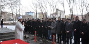 Şehitlerimiz için gıyabi cenaze namazı