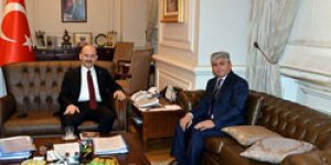 Vali, Soyluyu Sarıkamışa Davet Etti
