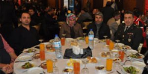 Şehit ve gazilerimiz onuruna yemek