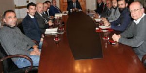 Vali Turizmcilerle Buluştu