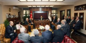 Karslılar Yenimahalle’ye çıkarma yaptı