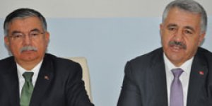 Yılmaz ve Arslan’dan Hollanda açıklaması