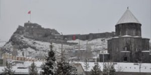 Kars’ta kar sürprizi