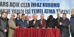 Bakan Arslan kesimhanenin temelini attı