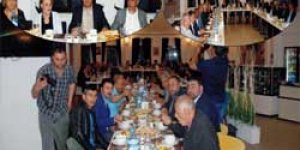Başkan muhtarlar ile iftar açtı