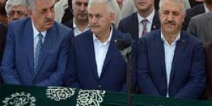 Devlet erkanı cenazede bir araya geldi