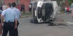 Kars’ta trafik kazası: 15 yaralı