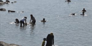 Çıldır Gölü’nün serin suları