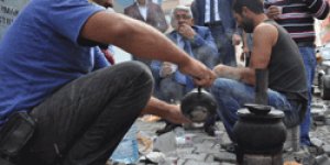 Başkan Karaçanta, işçilerle kahvaltı yaptı