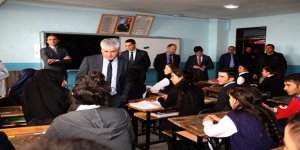 Vali Doğan’dan okul ziyareti