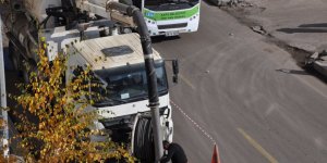 Yağmur suyu kanalizasyon şebekesi temizleniyor