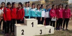 Karslı atletler Mersin’de Türkiye Şampiyonu oldu