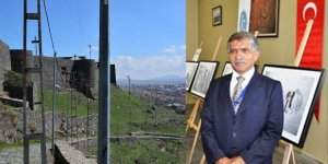 Kars Kalesi ve Aydınlatma Direkleri
