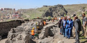 Vali Doğan, Beylerbeyi Sarayı restorasyon çalışmalarını inceledi
