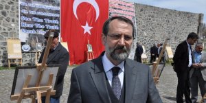 Kars Ulu Cami’de Ermeniler yakılan Müslümanlar 103. yıldönümünde anıldı