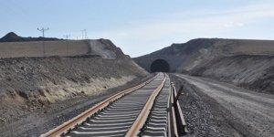 BTK Demiryolu hattından 10 bin liralık hırsızlık