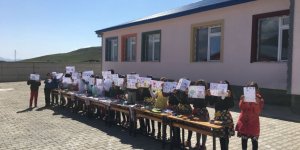Sarıkamış’ta öğrencilerden “Okumak Yaşamaktır “ etkinliği