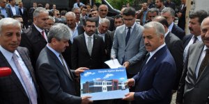 Bakan Ahmet Arslan, Kars’ta incelemelerde bulundu