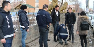 Kars’ta aranan 5 kişi parklarda yakalandı
