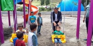 Başkan Toksoy’un çocuk sevgisi, çocukların da başkan sevgisi
