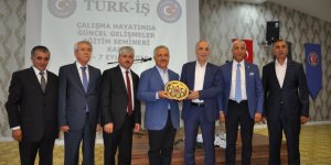 Kars’ta ‘Çalışma Hayatındaki Güncel Gelişmeler’ eğitim semineri düzenlendi
