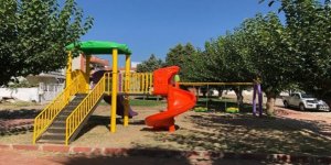 Kars Belediyesi parklara oyun grubu koyacak