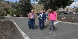 Kars Valisi Rahmi Doğan bisiklet parkuru alanında inceleme yaptı