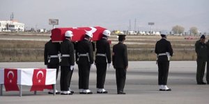 Kaza kurşunuyla şehit olan asker memleketi Adana’ya uğurlandı