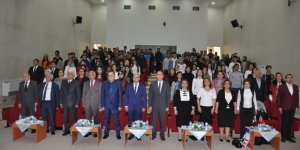 KAÜ’de “Geçmişten Günümüze Azerbaycan Cumhuriyeti” paneli