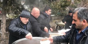 Kars’ta 800 kişiye yemek dağıtıldı
