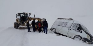 Kars’ta öğretmenler mahsur kaldı
