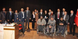 KAÜ’de "İşitme ve Görme Engellilerin Medya Erişimi ve Yeni Düzenlemeler" Konferansı