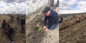 Kars’ta TEMA, köylülerle birlikte fidan dikti