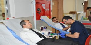 Kars Adliyesi çalışanlarından Kızılay’a kan bağışı