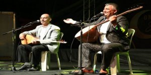 Karslı Aşıklar, Antalyalılara keyifli bir gece yaşattı