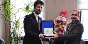 Macaristan Büyükelçisi Matis, Rektör Kapu’yu ziyaret etti