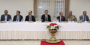 Vali Türker Öksüz, Milli Eğitim camiasıyla iftarda buluştu