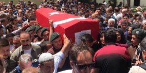 Trafik kazasında yaşamını yitiren polis memuru, son yolculuğuna uğurlandı
