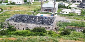 Beylerbeyi Sarayının çatısı aslına uygun restore edilmiyor!