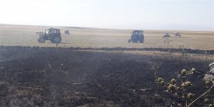 Anız yangını imece usulü söndürüldü