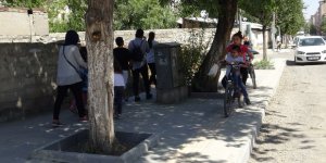 Kars’ta kaldırım çalışması!