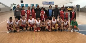 Hentbol’da Cevriye Tatış Ortaokulu il birincisi