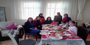 Meral Öksüz, sevgi evlerinde kalan çocuklarla bir araya geldi