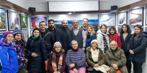 Beşli, Fotoğraf ve Sanat Galerisinde Kars’ın tanıtımını yapıyor