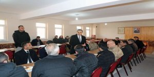 Vali Türker Öksüz, Kuyucuk köyünde vatandaşları dinledi
