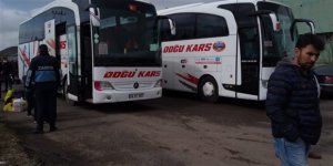 Özel izin verilen vatandaşlar, otobüslerle Kars’tan ayrıldı