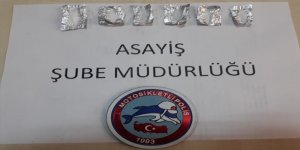 Sokağa çıkan 20 yaş altı gençte uyuşturucuyla yakalandı